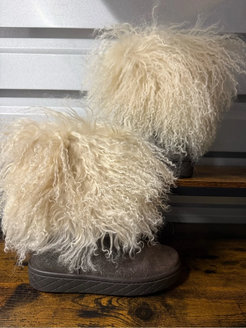 Moncler Christelle Boots EU 37 US 7 Brown Shearling Fur Winter Boots
